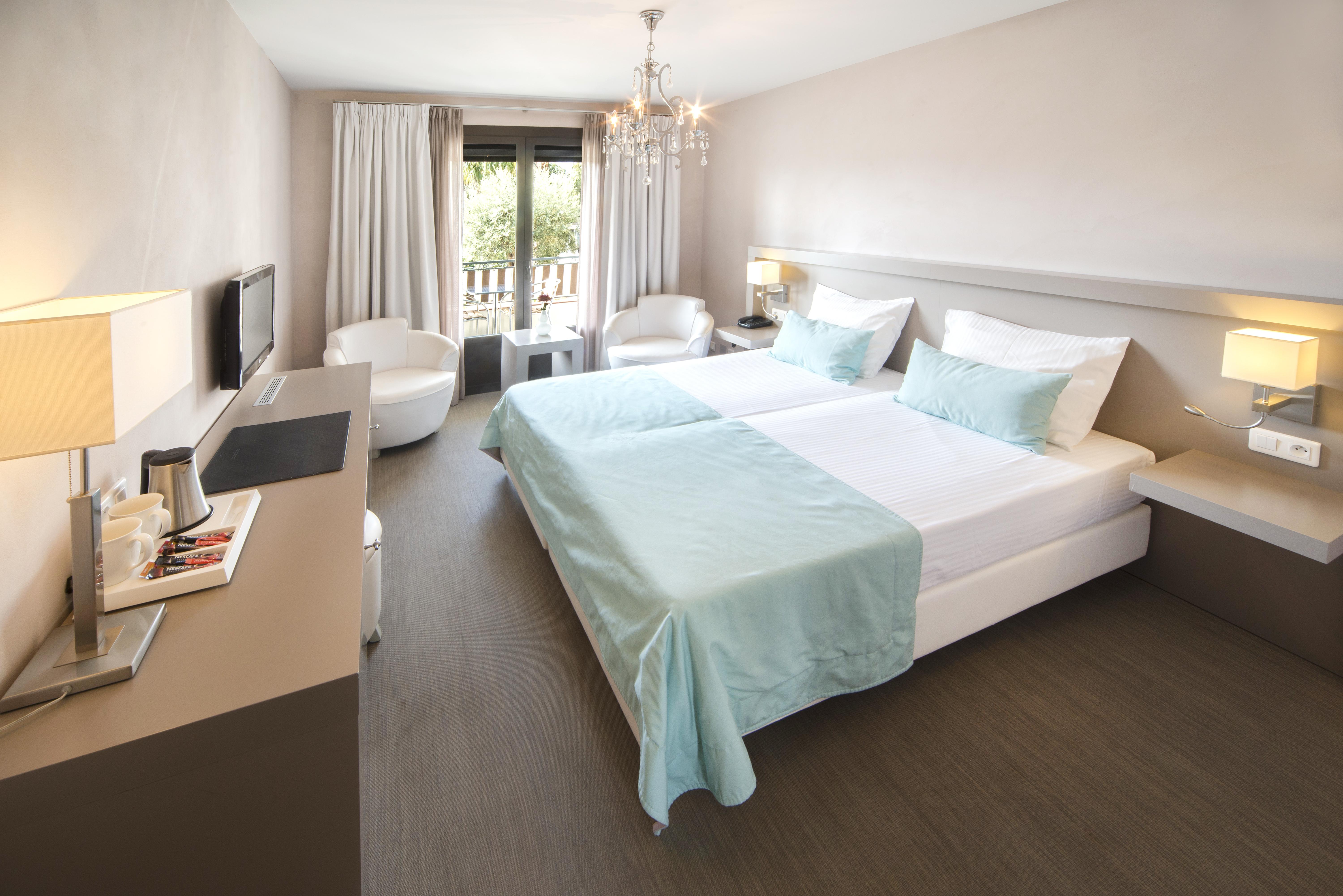 Van Der Valk Hotel Le Catalogne Сен-Глф Экстерьер фото